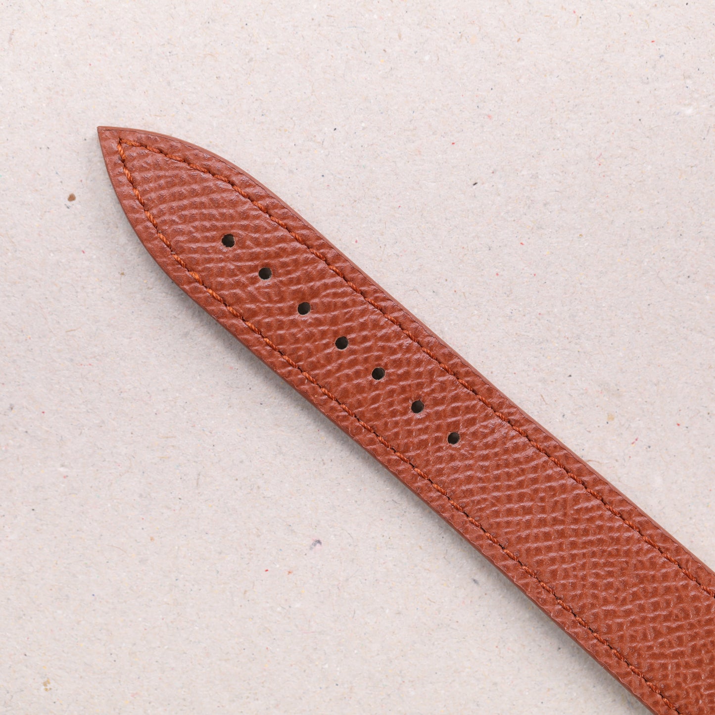 Omega Speedmaster | 1660.285 | 35 mm | 1991 | Cadran blanc | Boite & Papiers | Or jaune