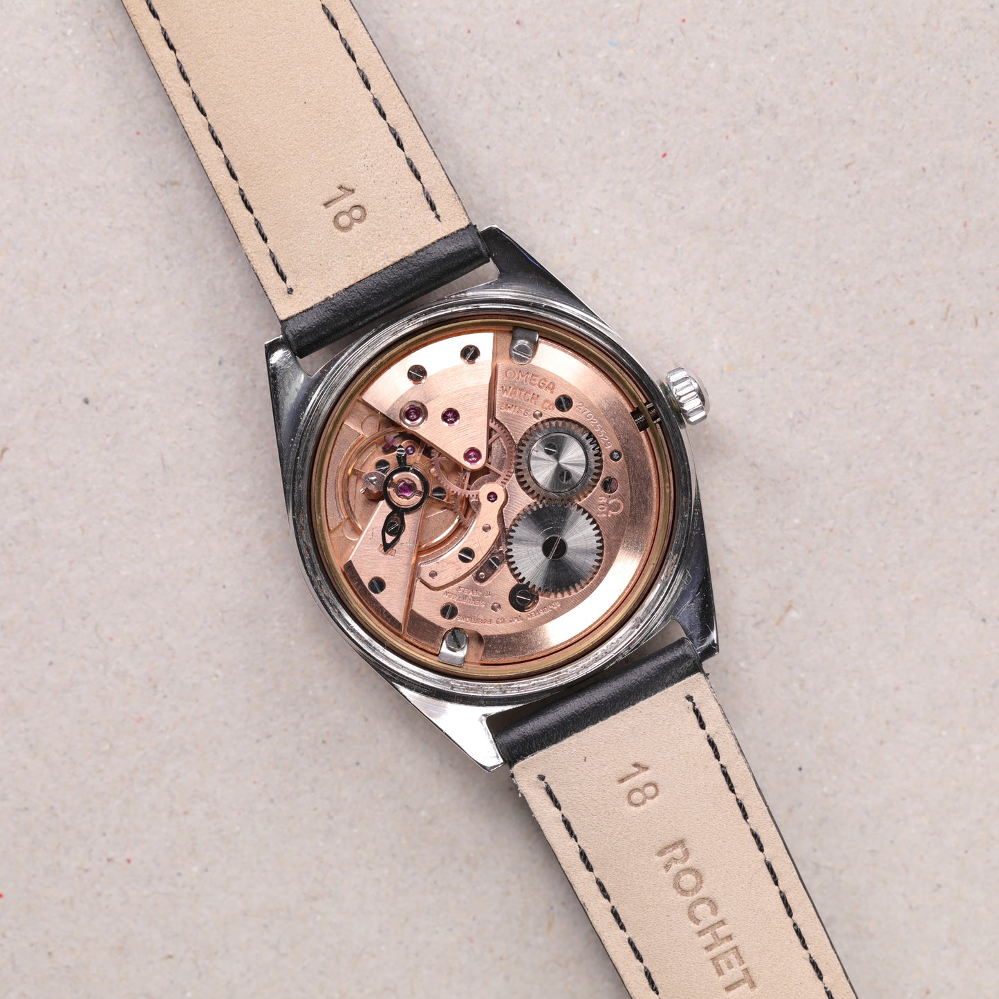 Omega 135.041 | 34mm | 1968 | Cadran argent | Acier