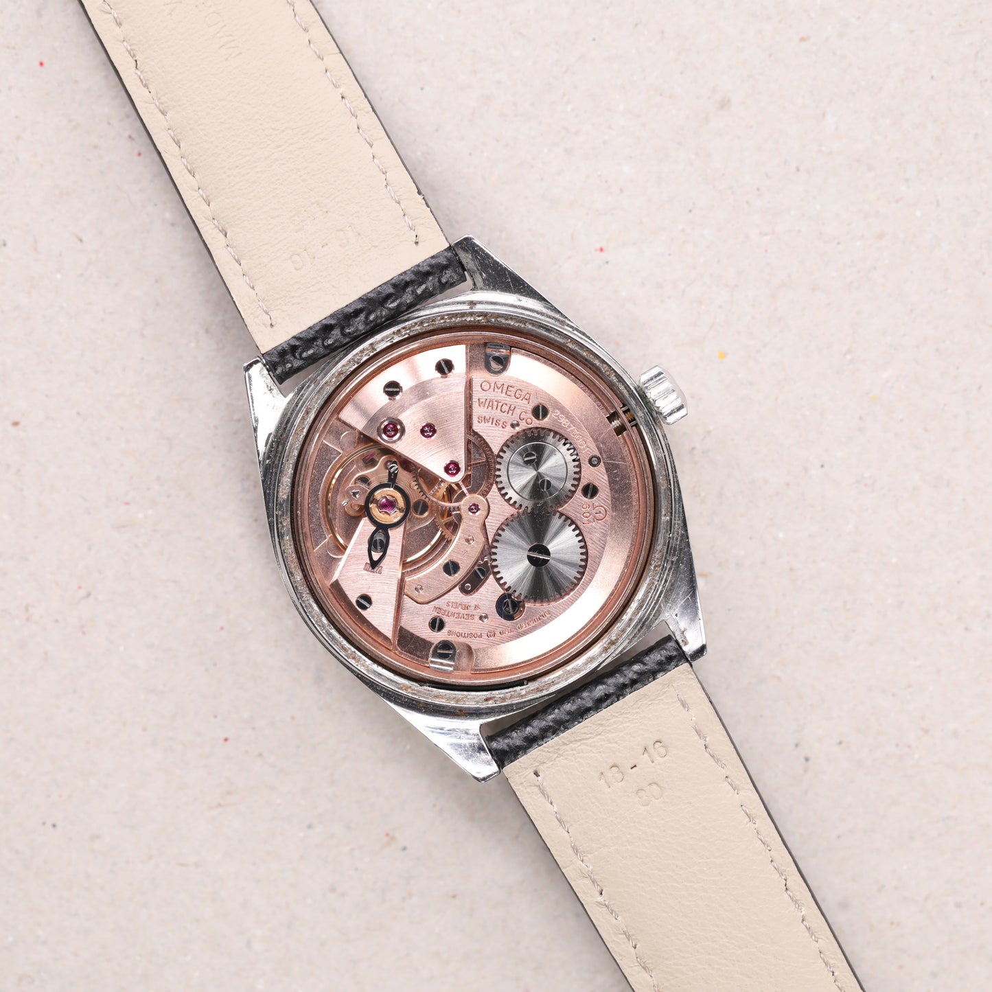 Omega 135.041 | 34mm | 1969 | Cadran argent | Acier