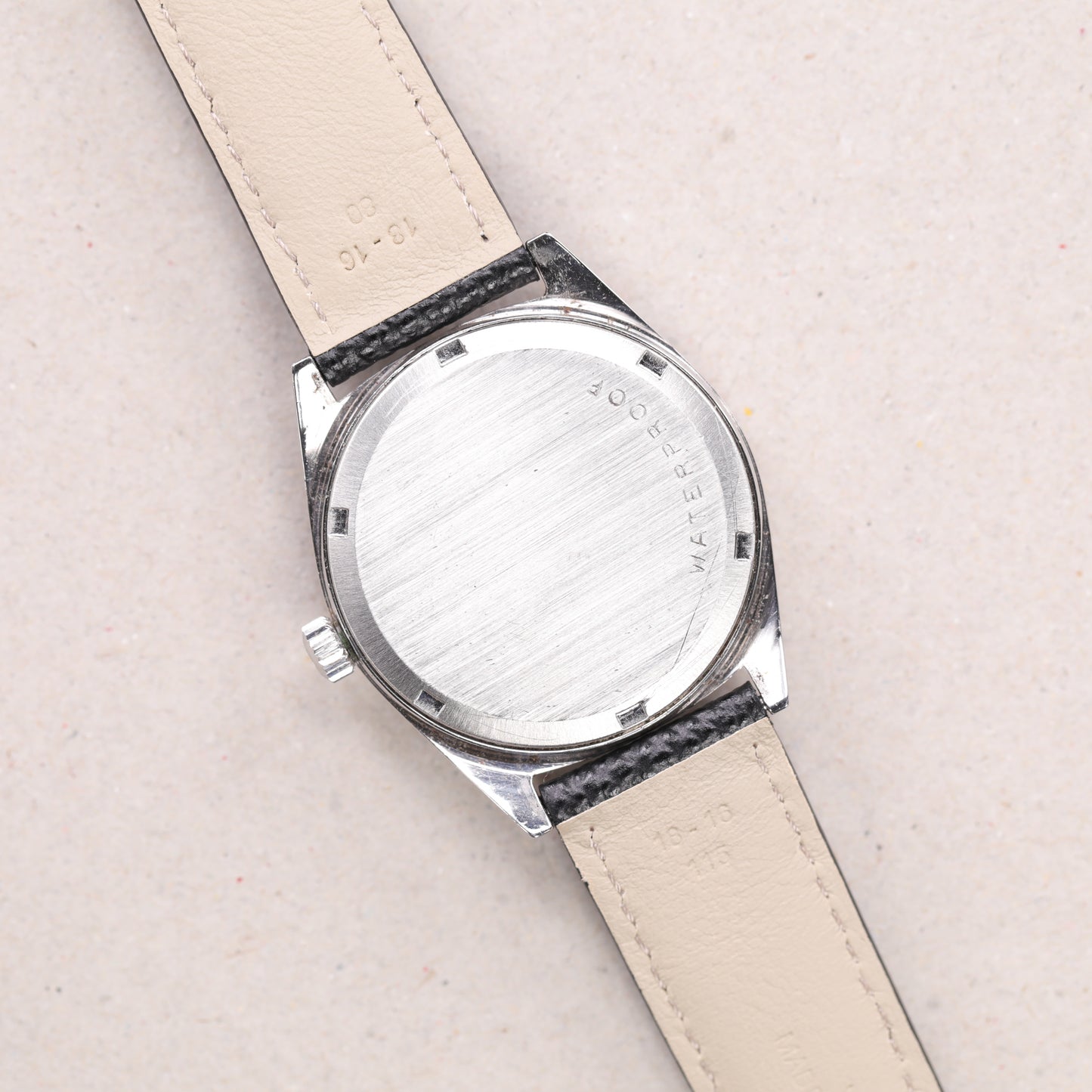 Omega 135.041 | 34mm | 1969 | Cadran argent | Acier