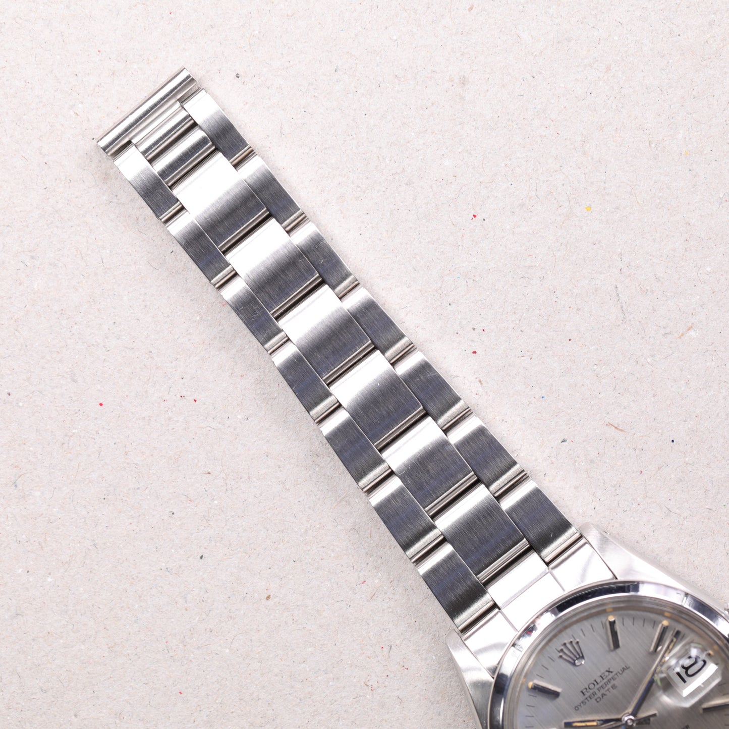 Rolex 1500 | 34 mm | 1974 | Cadran argent lin | Acier