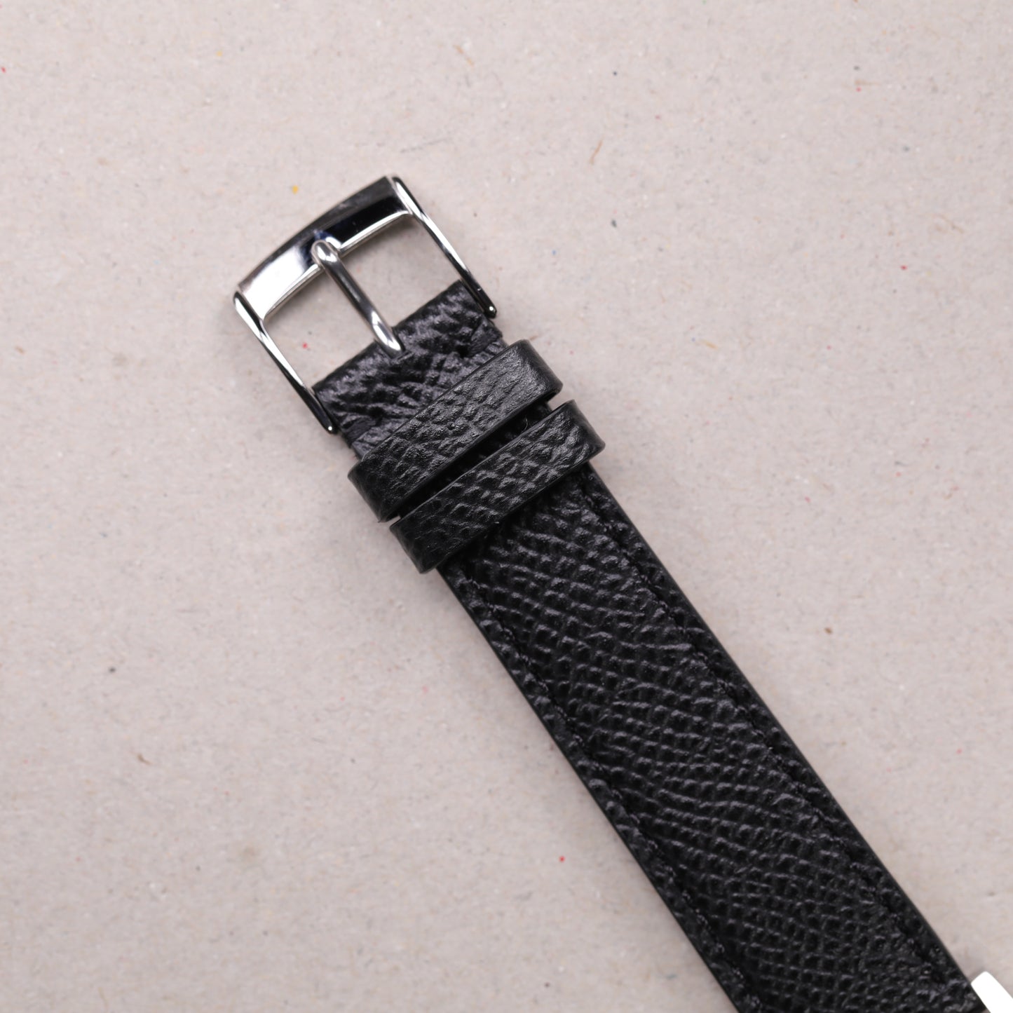 Longines 7841 1 | 35 mm | CIRCA 1960 | Cadran argent | Acier / Cuir
