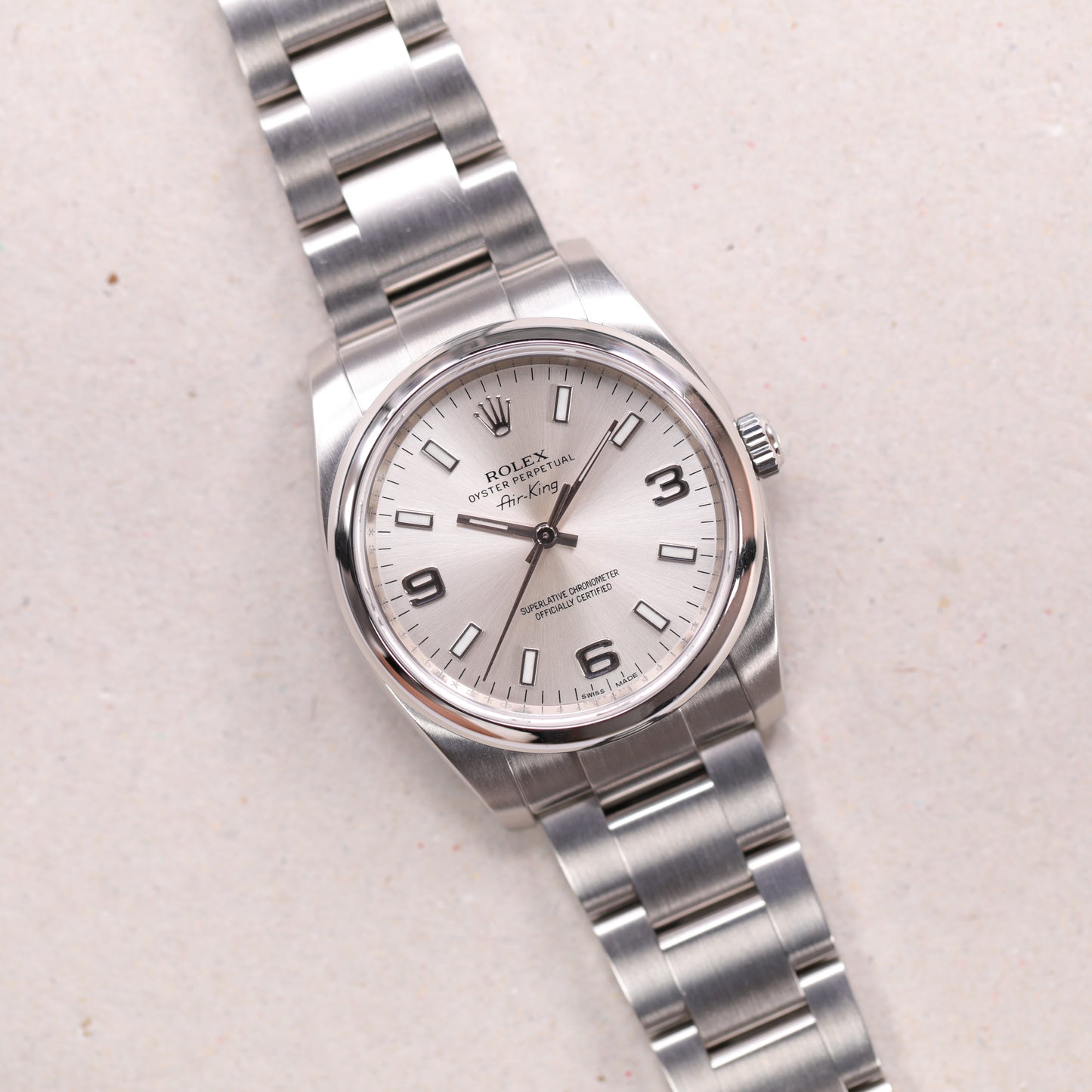 Rolex 114200 | 34 mm | 2012 | Cadran argent | Boite & Papiers | Acier