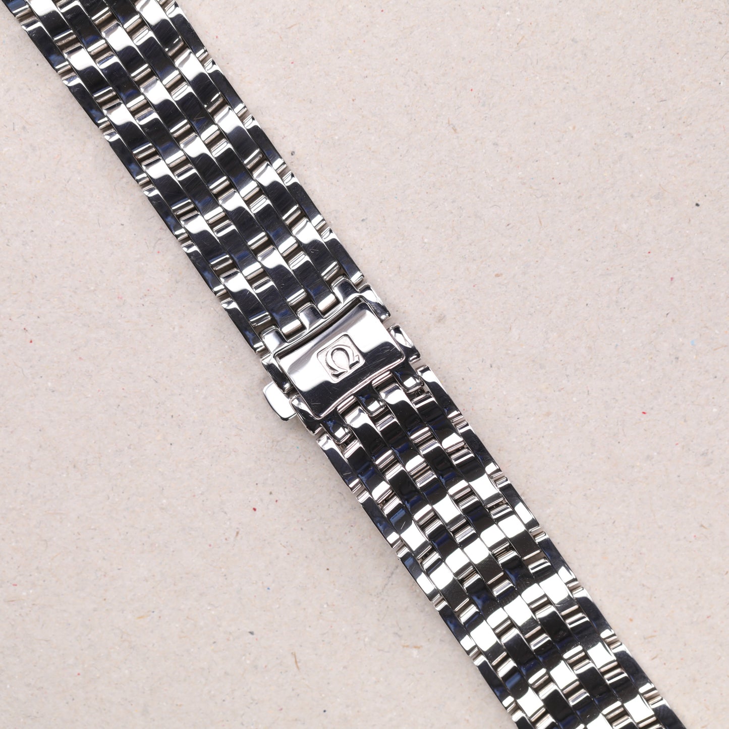 Omega de Ville Prestige 145.0050 | 36 mm | 1985 | Cadran argent | Acier