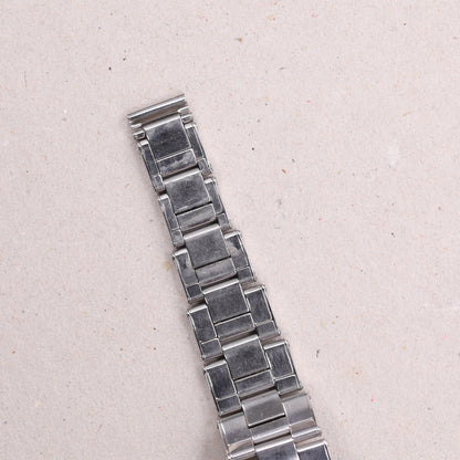 Rolex 1500 | 34 mm | 1971 | Cadran argent | Acier
