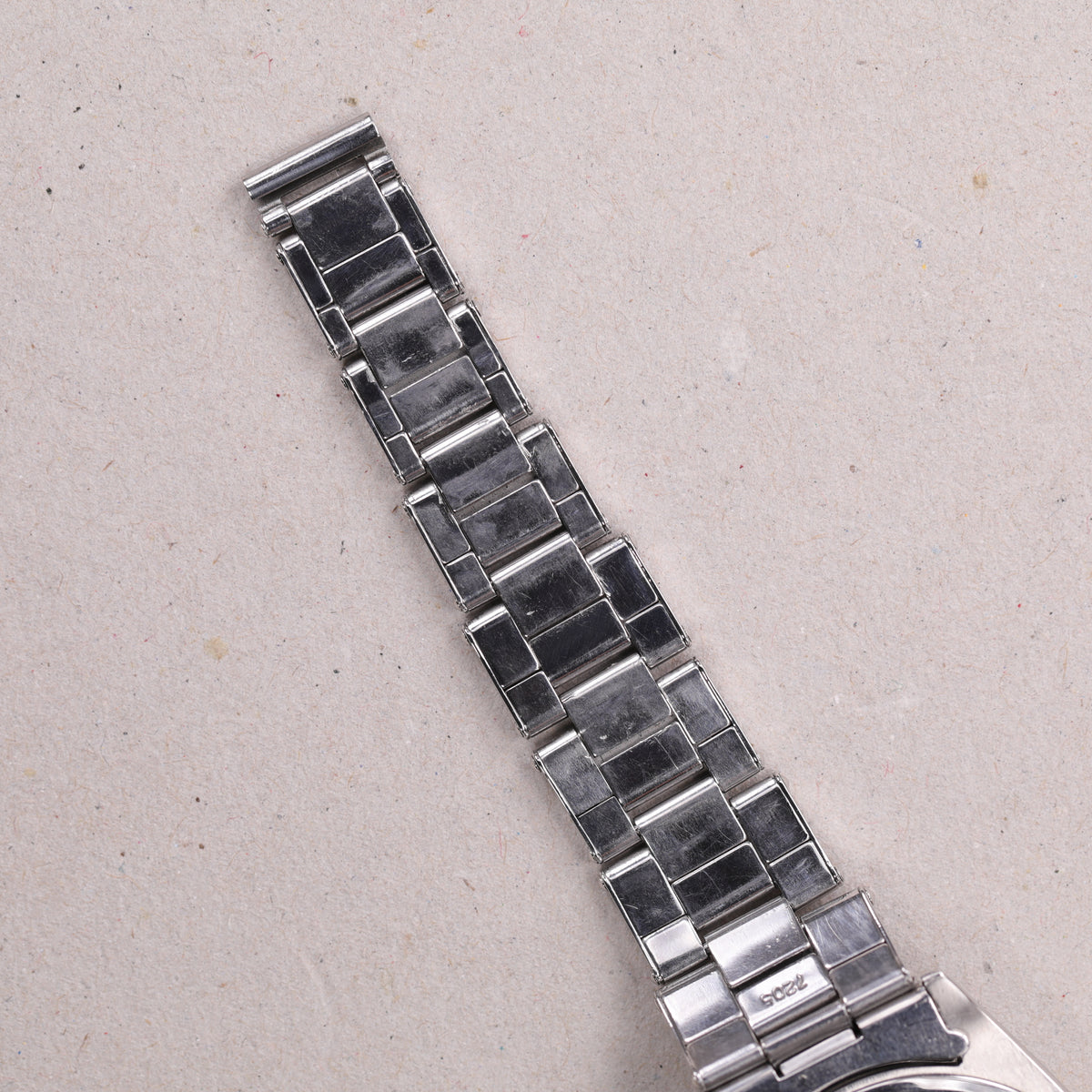 Rolex 6694 | 34 mm | 1967 | Cadran beige No Lume | Acier