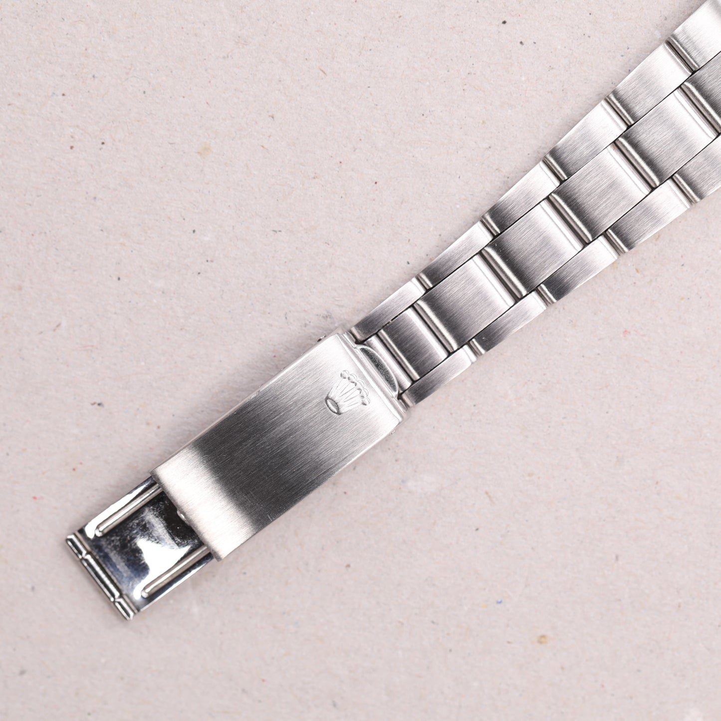 Rolex 6694 | 34 mm | 1970 | Cadran argent No Lume | Acier