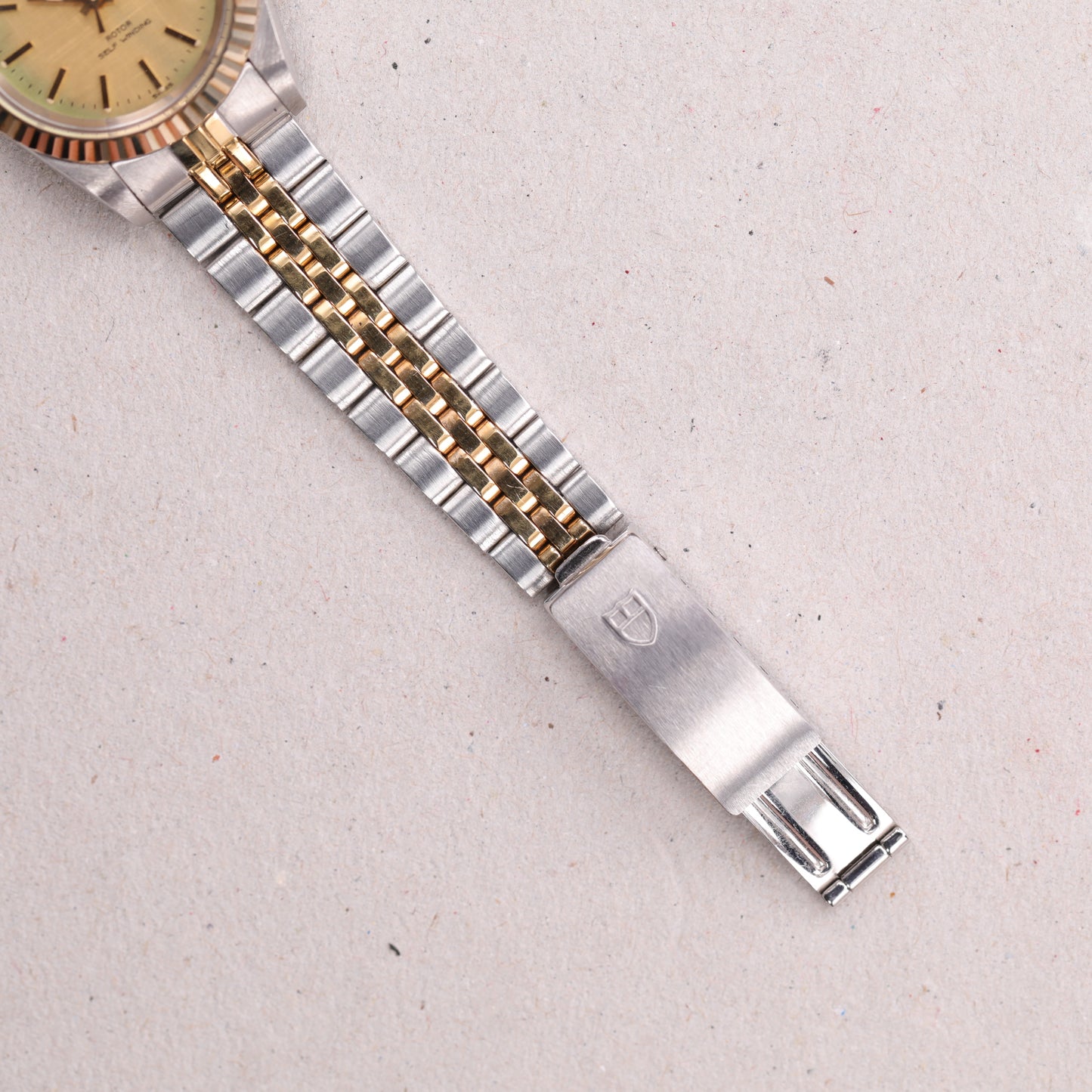 Tudor 92413 | 26 mm | 1988 | Cadran champagne | Garantie d'origine Tudor | Or / Acier