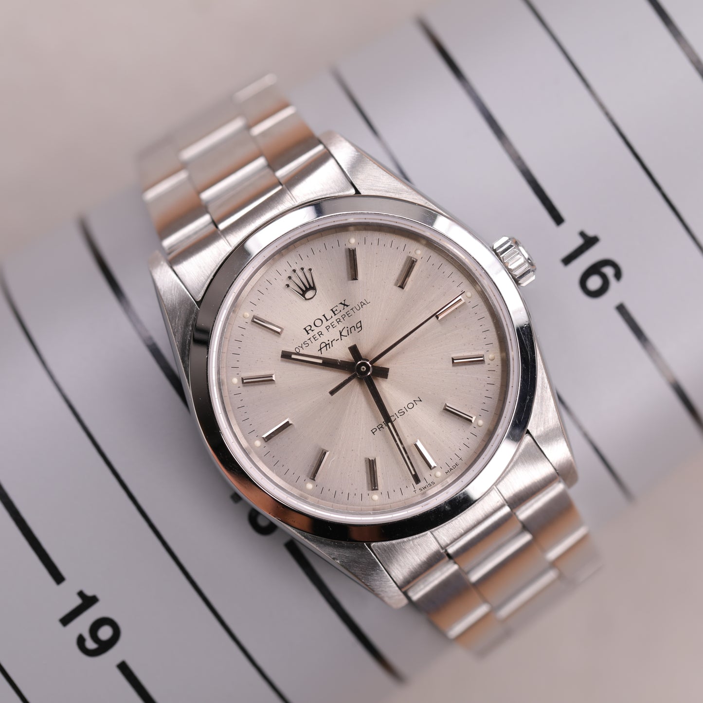 Rolex 14000 | 34 mm | 1991 | Cadran argent | Carte de service Rolex | Acier