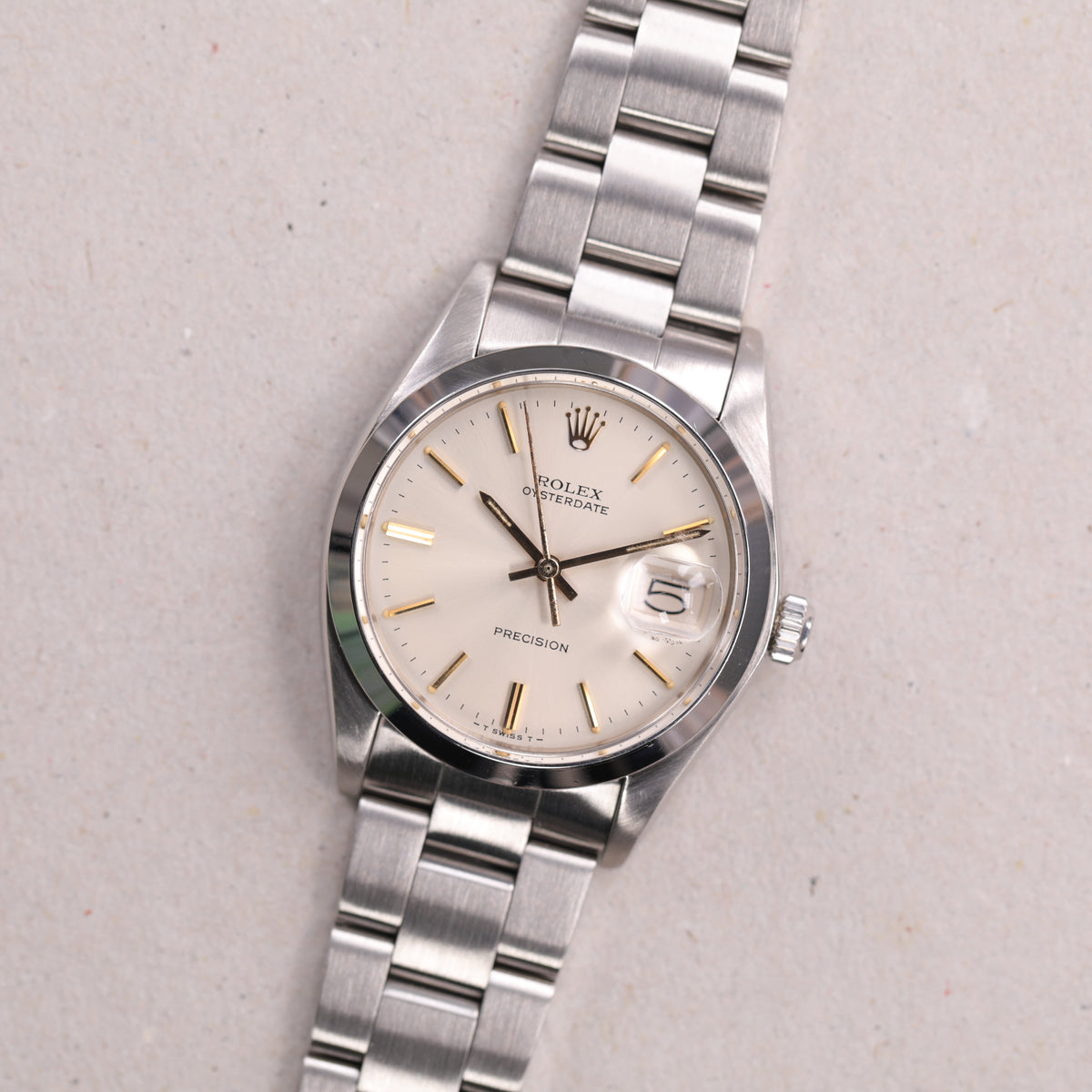 Rolex 6694 | 34 mm | 1977 | Cadran beige | Index or | Acier