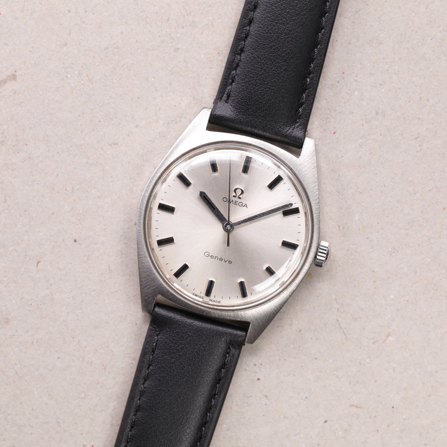 Omega 135.041 | 34mm | 1968 | Cadran argent | Acier