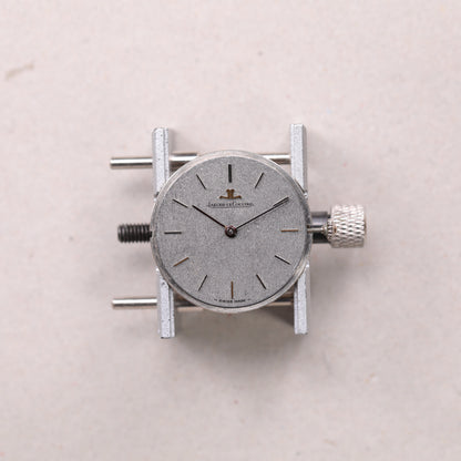 Jaeger Lecoultre 9033 | 34 mm | CIRCA 1970 | Cadran argent texturé | Argent 800°°