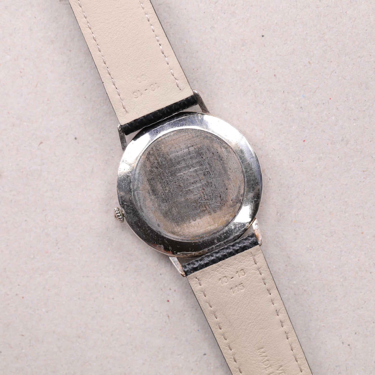 Jaeger Lecoultre 9033 | 34 mm | CIRCA 1970 | Cadran argent texturé | Argent 800°°