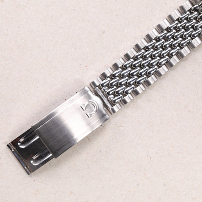Omega Genève  166.070 | 35mm | 1971 | Cadran argent | Acier