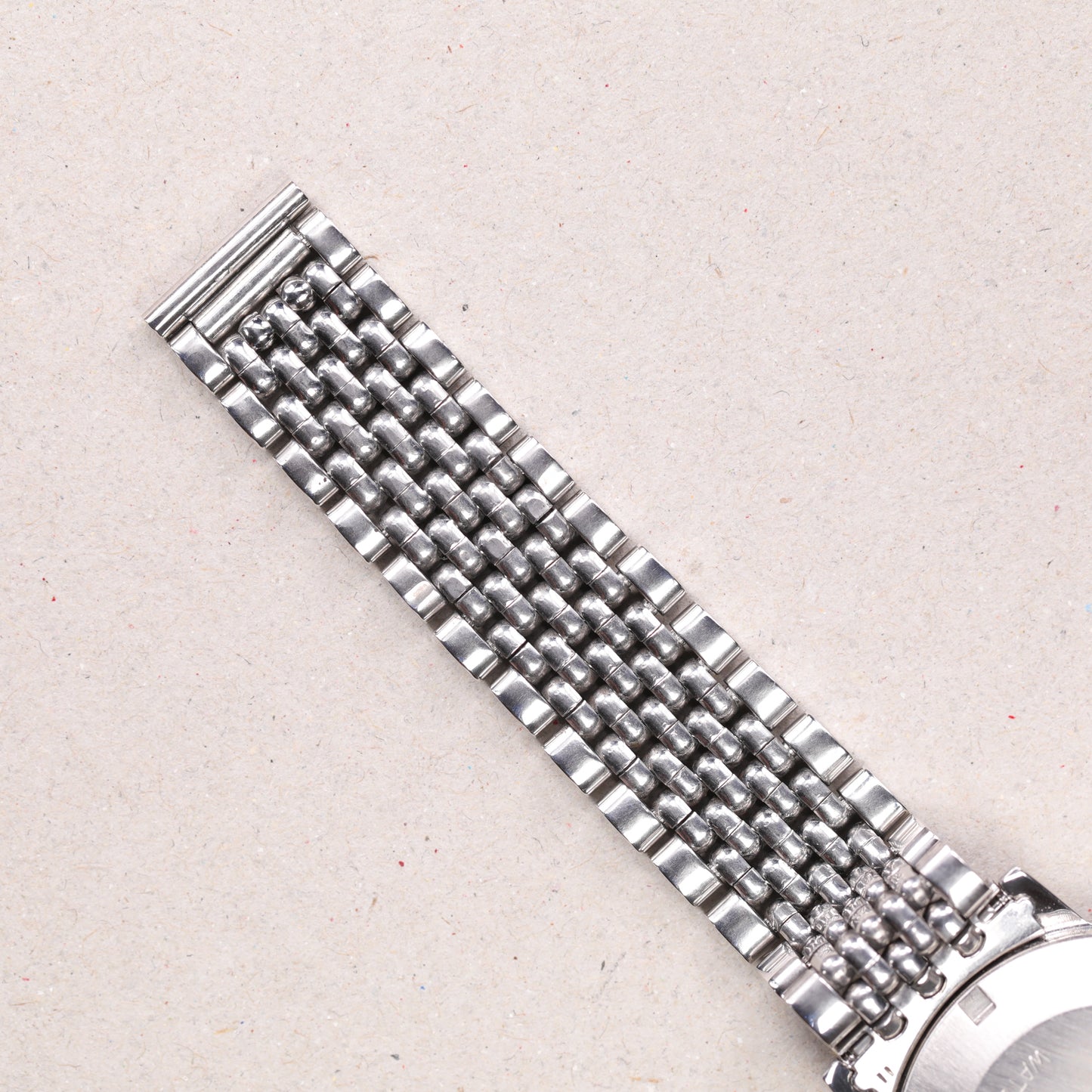 Omega Genève  166.070 | 35mm | 1971 | Cadran argent | Acier