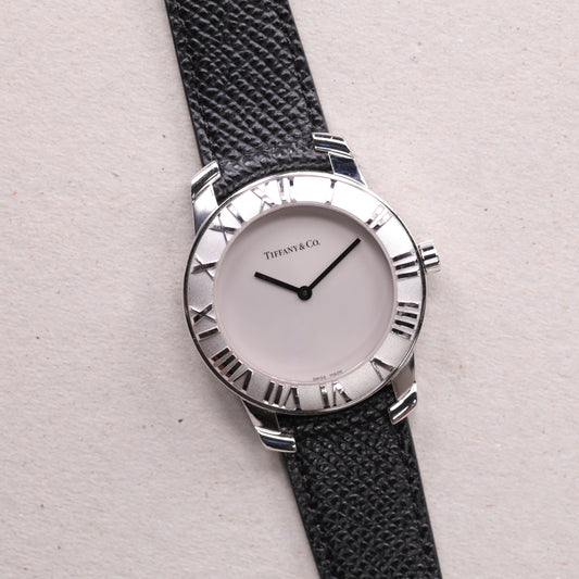 Tiffany & Co Atlas | 37 mm | CIRCA 2000 | Cadran argent | Argent 925°°