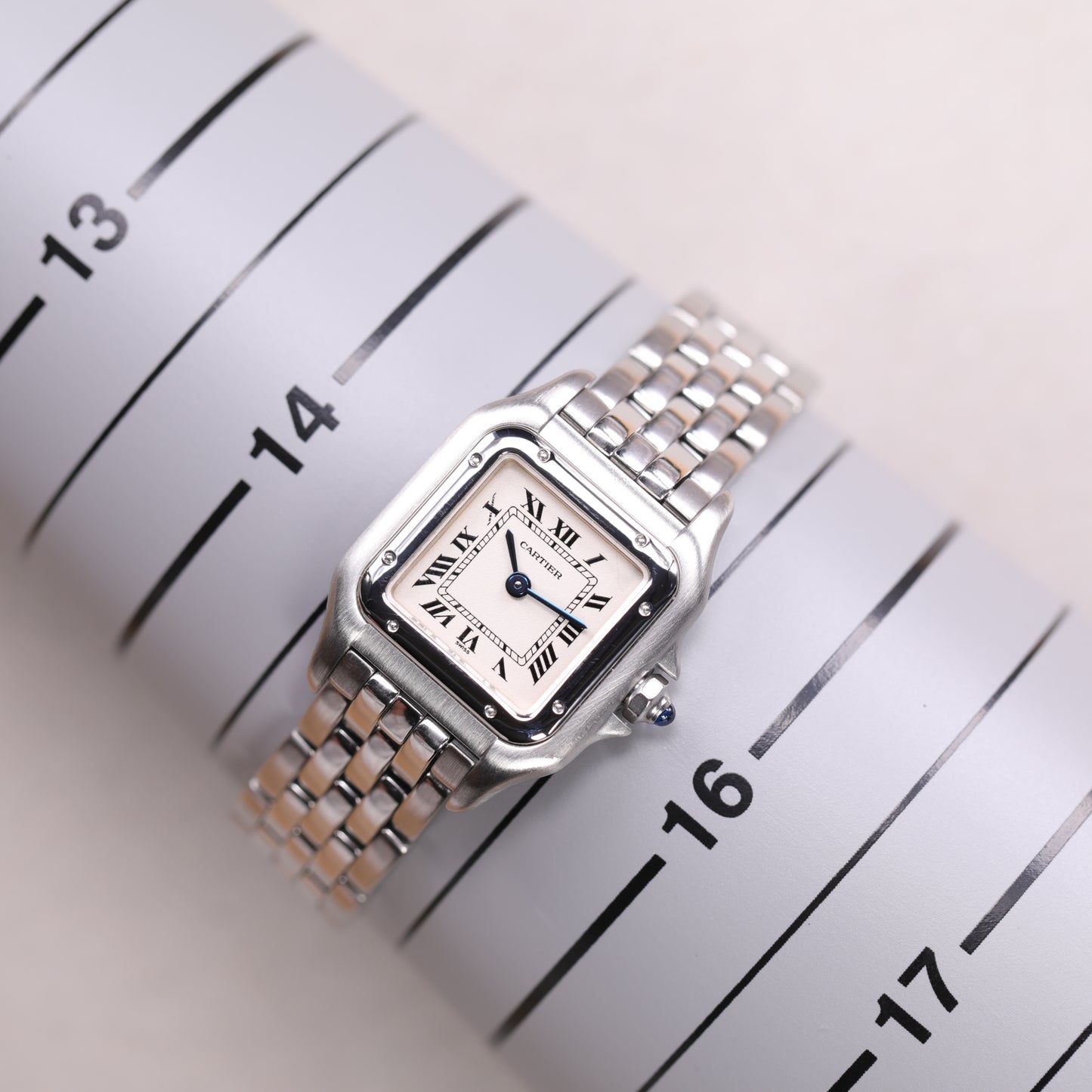 Cartier Panthere 1320 | 22 mm | CIRCA 1990 | Cadran blanc | Acier