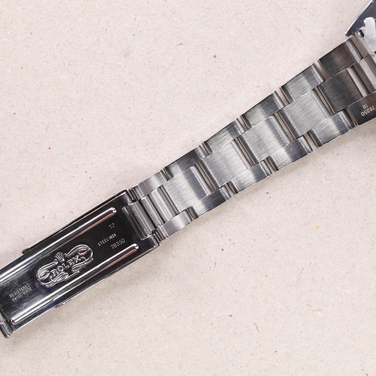 Rolex 15200 | 34 mm | 1994 | Cadran argent (beige) | Acier