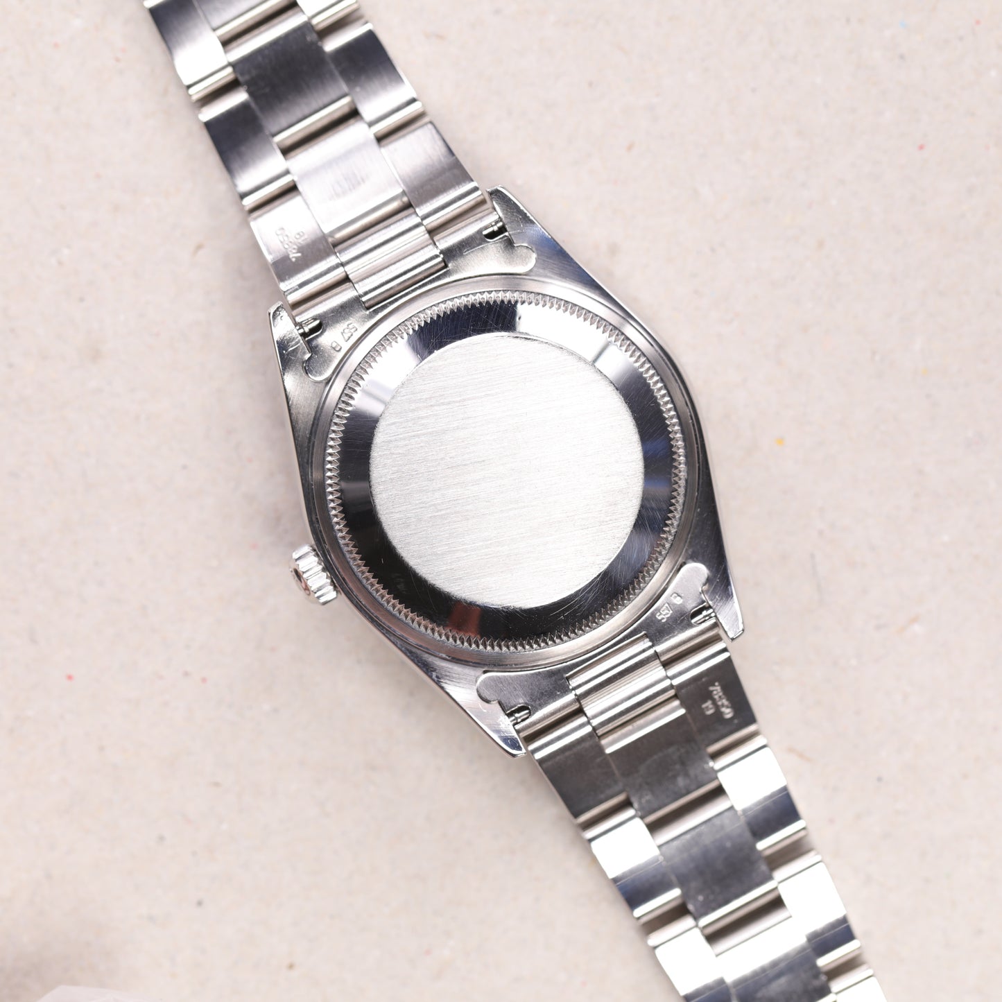 Rolex 15200 | 34 mm | 1994 | Cadran argent (beige) | Acier