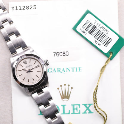 Rolex 76080 | 26 mm | 2002 | Cadran argent | Boite & Papiers | Acier