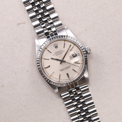 Rolex 1603 | 36 mm | 1974 | Cadran argent | Acier
