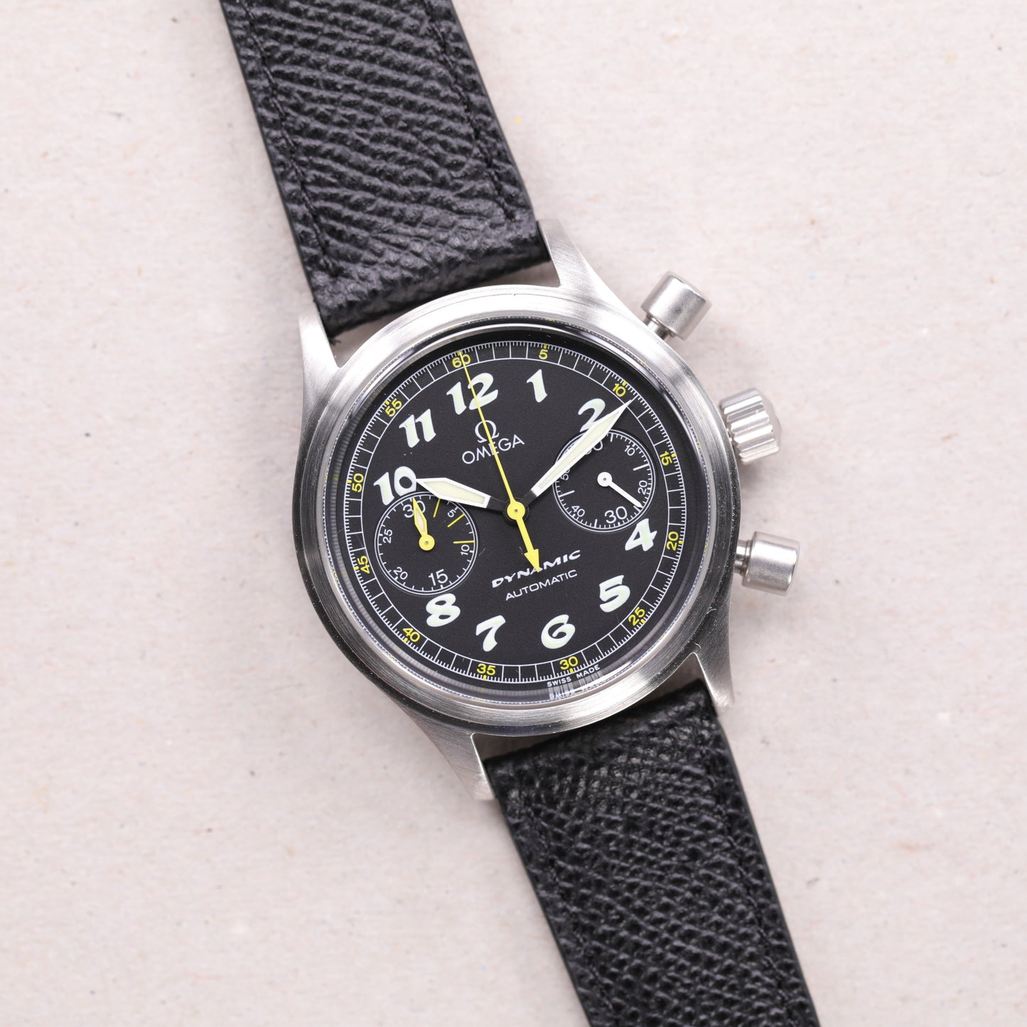 Omega 52905007 | 38 mm | 1998 | Cadran noir | Boite & Papiers | Acier