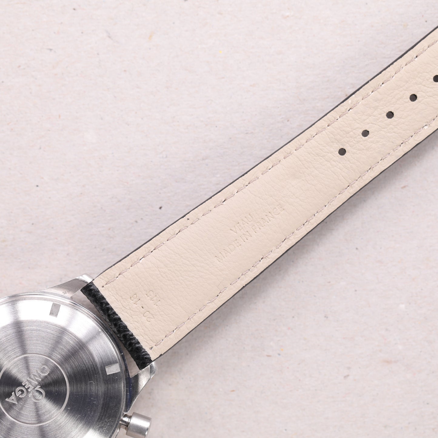 Omega 52905007 | 38 mm | 1998 | Cadran noir | Boite & Papiers | Acier