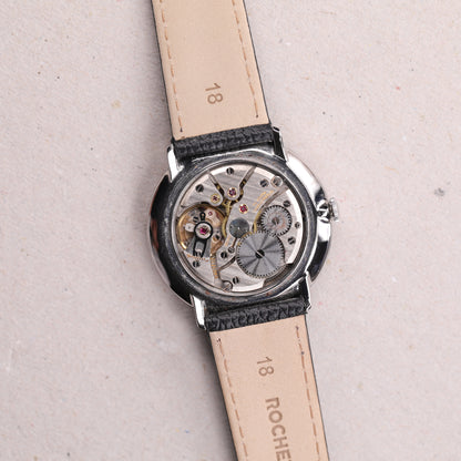IWC 2401 | 34mm | CIRCA 1970 | Cadran argent | Acier