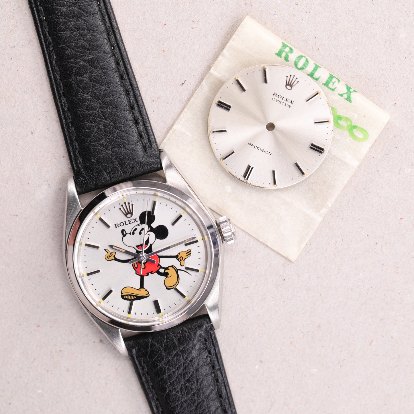 Rolex 6426 | 34 mm | 1970 | Cadran Mickey Mouse Aftermarket+ Cadran argent | Acier