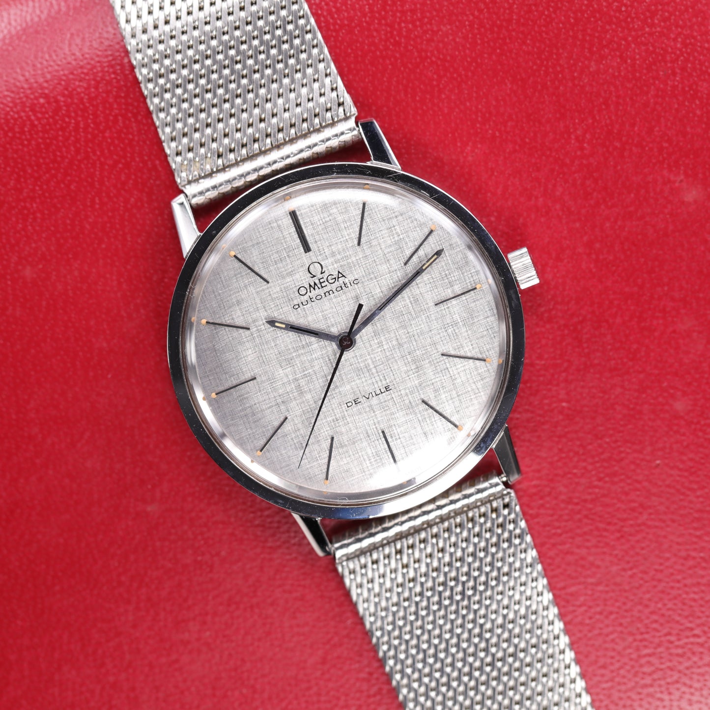 Omega 165.008 | 34,5 mm | 1968 | Cadran texturé Lin | Écrin Omega | Acier