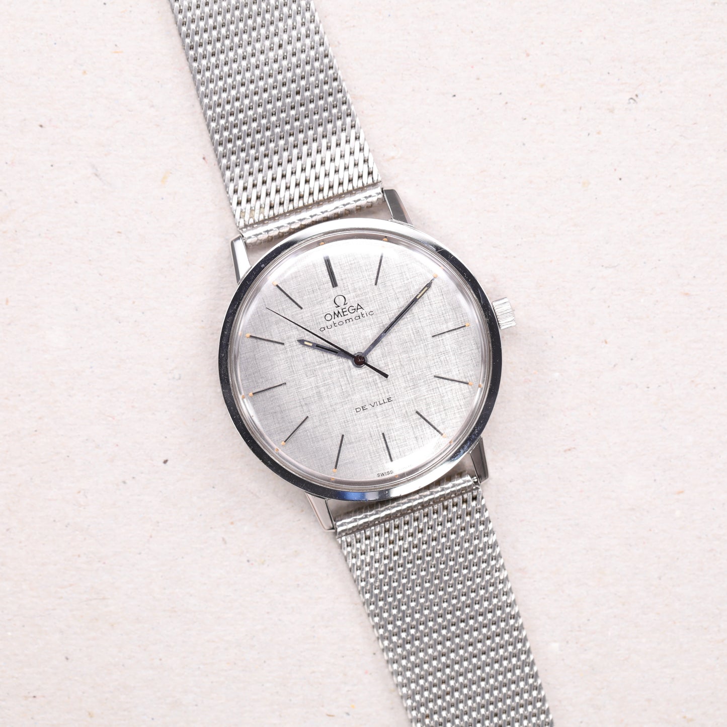 Omega 165.008 | 34,5 mm | 1968 | Cadran texturé Lin | Écrin Omega | Acier