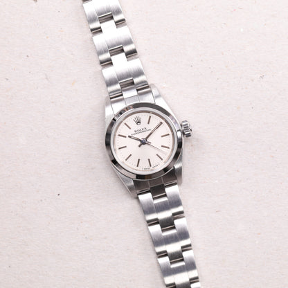 Rolex 67180 | 26 mm | 1999 | Cadran argent | Boite & Papiers | Acier
