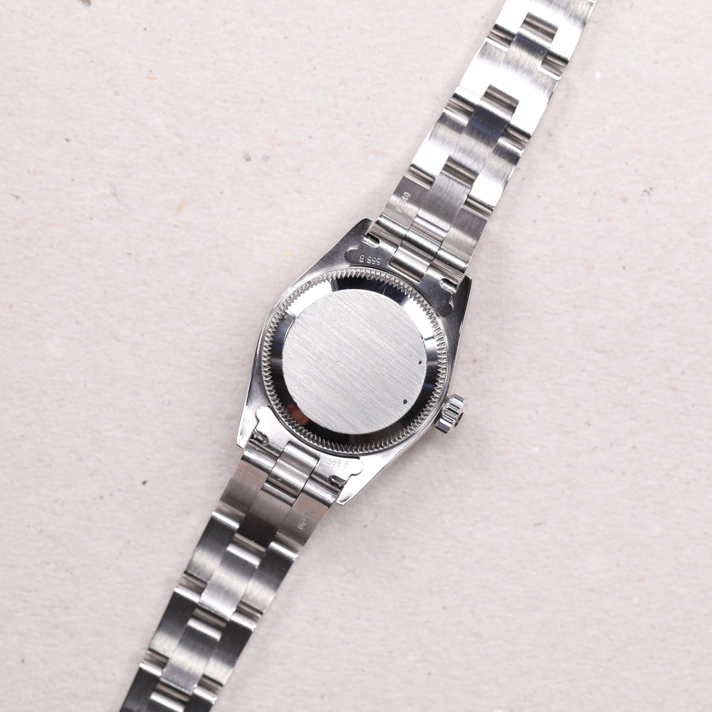 Rolex 67180 | 26 mm | 1999 | Cadran argent | Boite & Papiers | Acier