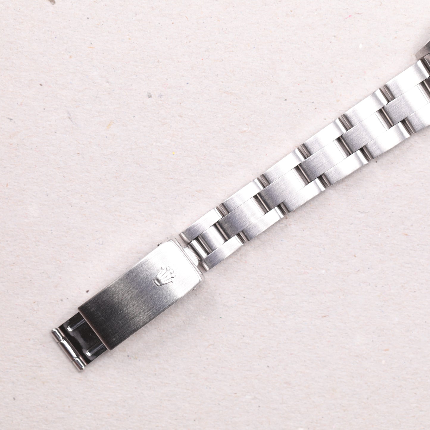 Rolex 67180 | 26 mm | 1999 | Cadran argent | Boite & Papiers | Acier