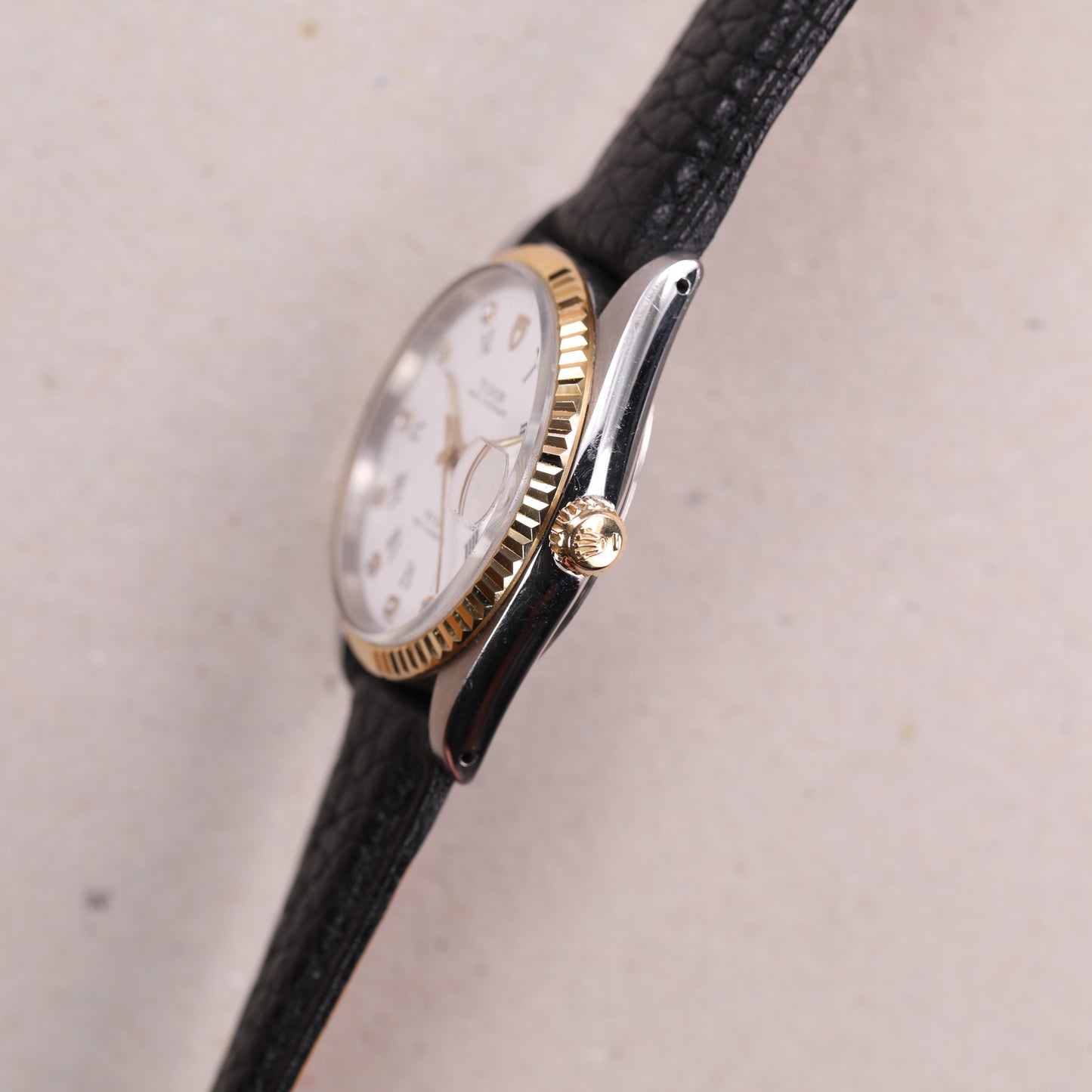 Tudor 74033 | 34 mm | CIRCA 1990 | Cadran blanc | Or / Acier
