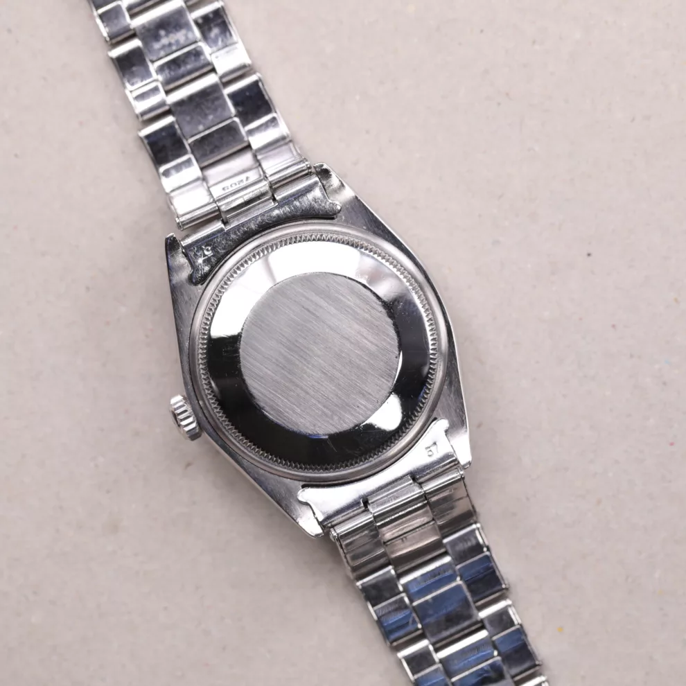 Rolex Oyster Perpetual Date - 1500