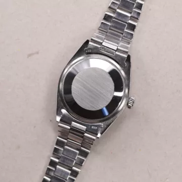 Rolex Oyster Perpetual Date - 1500