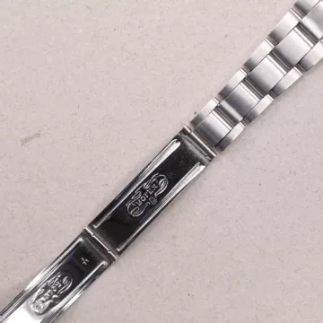 Rolex Oyster Perpetual Date - 1500