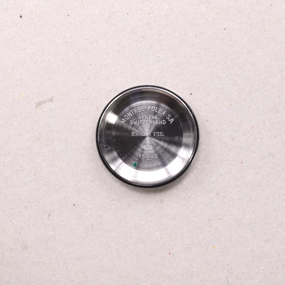 Rolex Oyster Perpetual Date – 15210