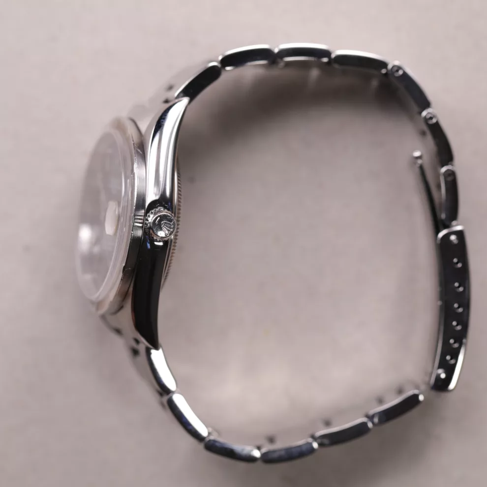 Rolex Oyster Perpetual Date – 15210