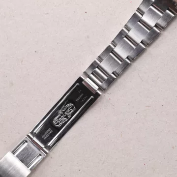 Rolex Oyster Perpetual Date – 15210