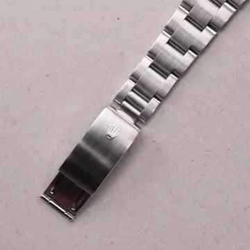 Rolex Oyster Perpetual Date – 15210