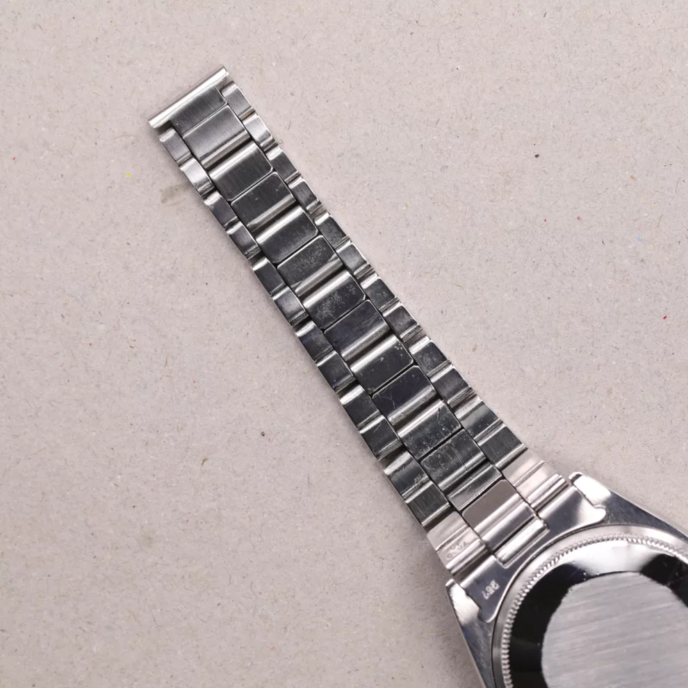 Rolex Oyster Perpetual Date - 1500