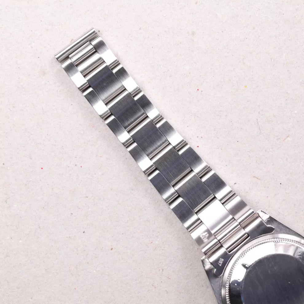 Rolex Oyster Perpetual Date - 1500