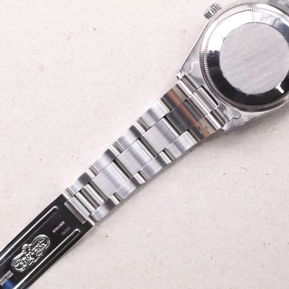 Rolex Oyster Perpetual Date - 1500