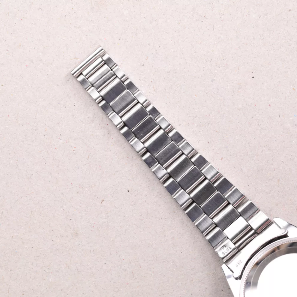 Rolex Oyster Perpetual Date - Full Set - 1500