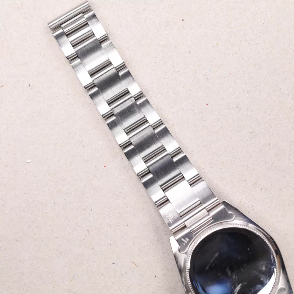 Rolex Oysterdate Precision Medium - 6466