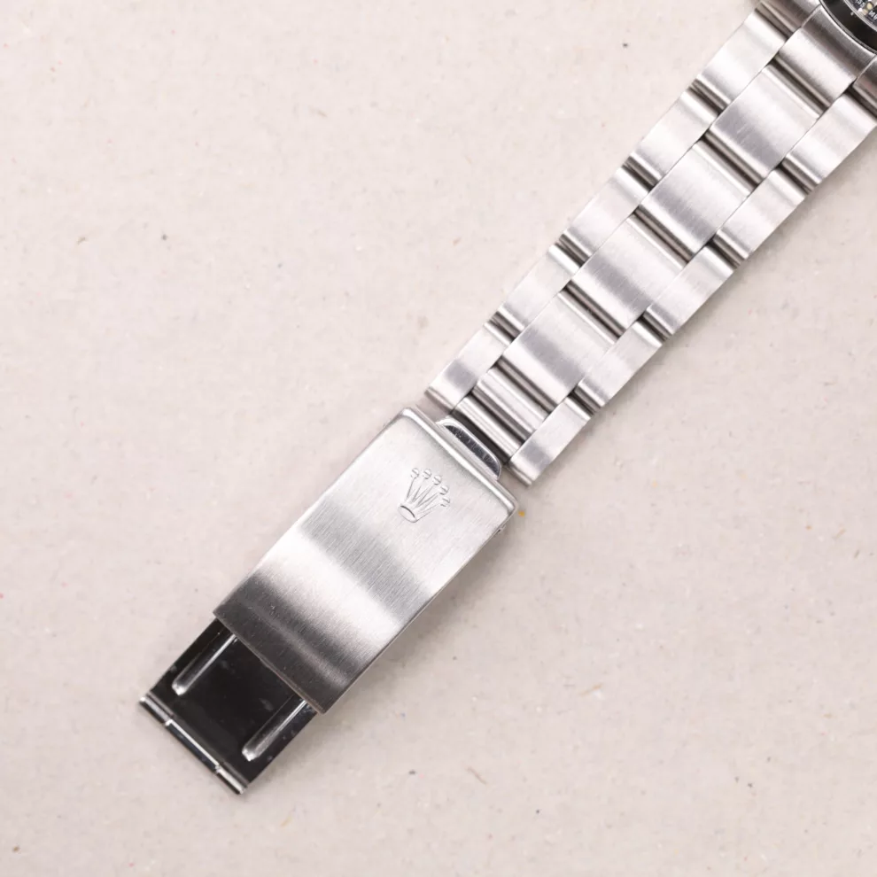 Rolex Oysterdate Precision Medium - 6466