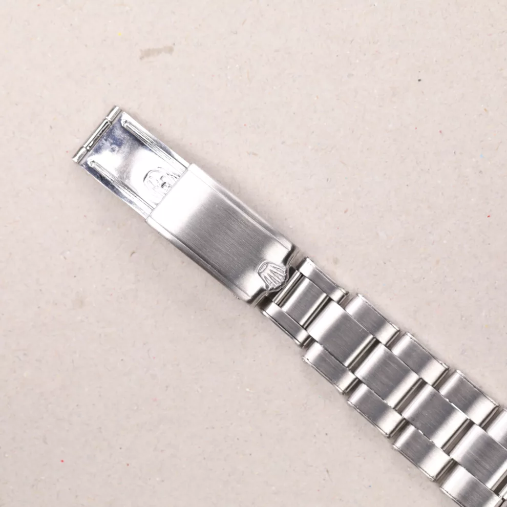 Rolex Oyster Perpetual Date - 1500